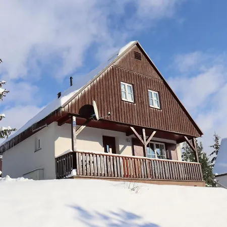 Feriehus Hill 45 By Interhome Cista (Hradec Kralove)