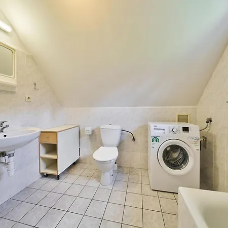 Hill 45 By Interhome * Cista (Hradec Kralove)