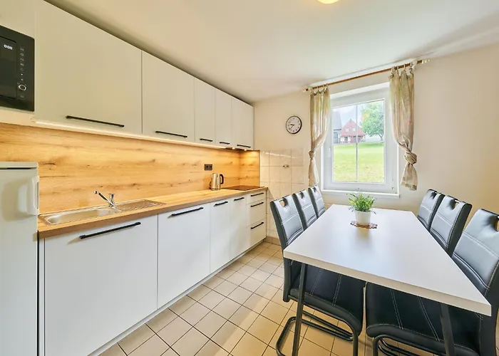 Hill 45 By Interhome Cista (Hradec Kralove)